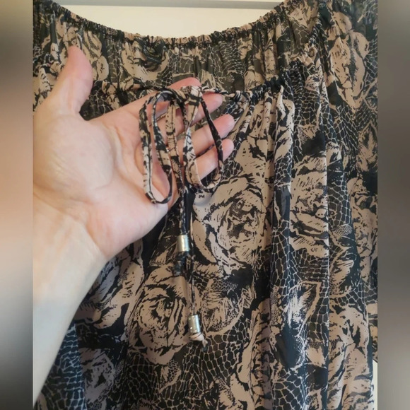 Guess Womens Puff Sleeve semi sheer boho floral Printed Ruffle top blouse L - Picture 3 of 6